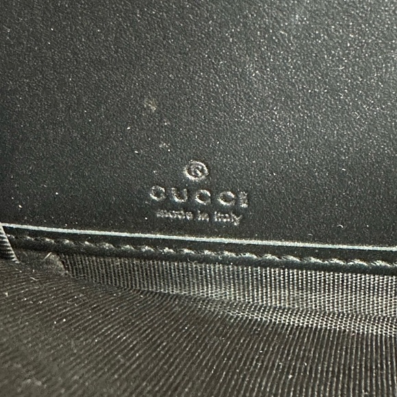 💯Authentic Gucci Zipped Around Long Wallet🍀 - Picture 12 of 16